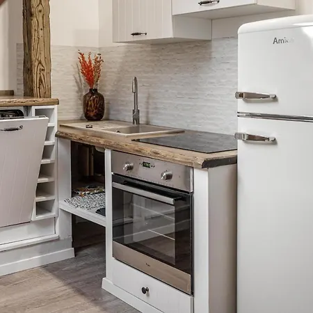 Luxurious In The Heart Of Appartamento Poprad